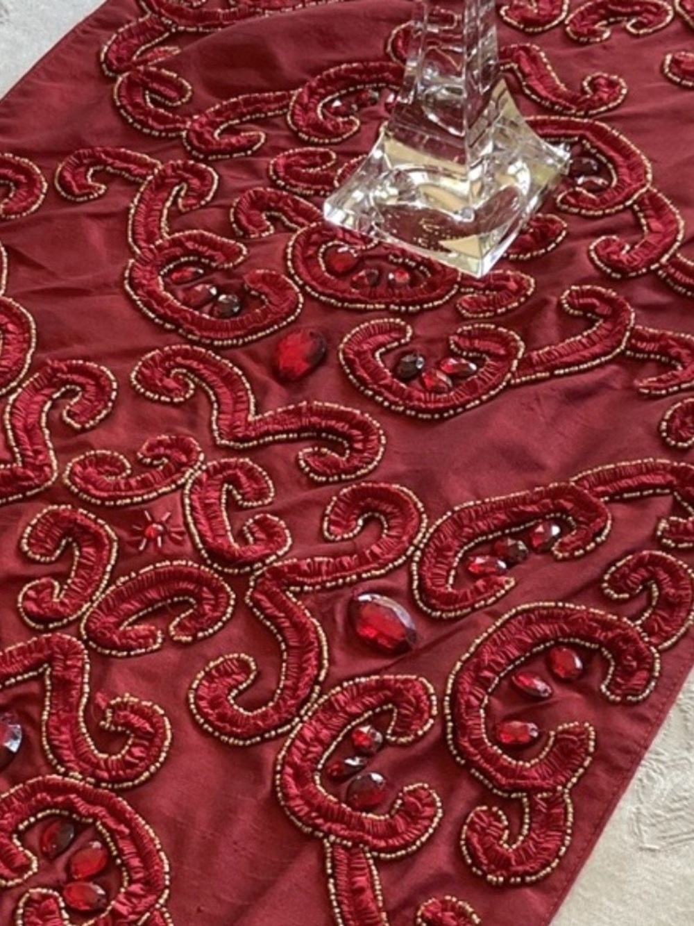 Kim Seybert Beaded Table Runner Red Gold 14x72 Glam Holiday Decor